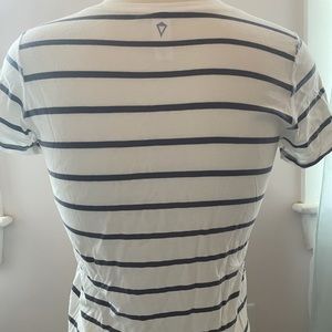 IVIVVA Short Sleeve Shirt-Size 14